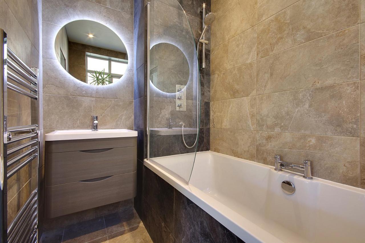 Large En-Suite By The Beach Bournemouth Exteriör bild