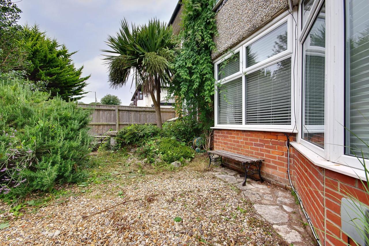 Large En-Suite By The Beach Bournemouth Exteriör bild