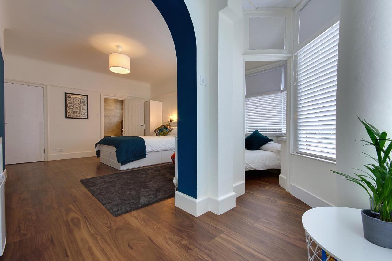 Large En-Suite By The Beach Bournemouth Exteriör bild