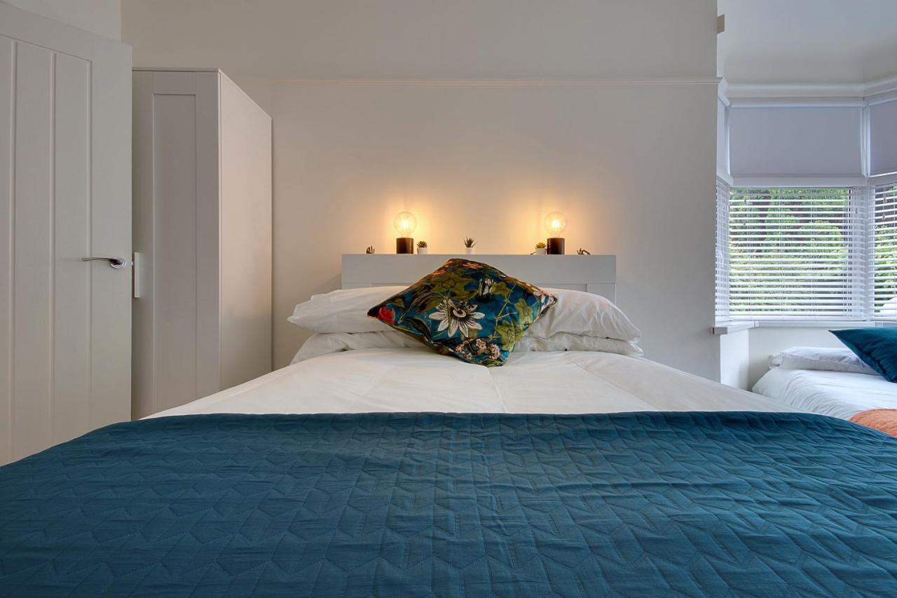 Large En-Suite By The Beach Bournemouth Exteriör bild