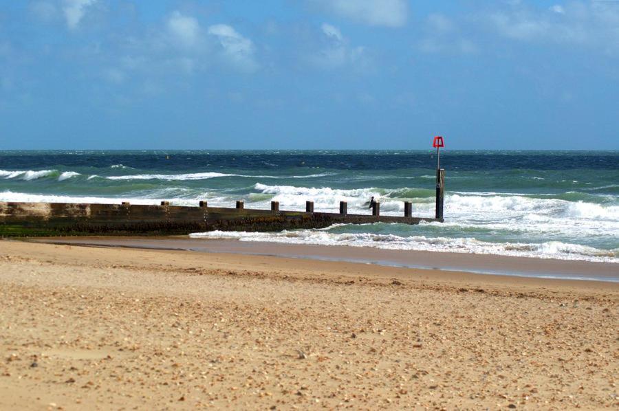 Large En-Suite By The Beach Bournemouth Exteriör bild
